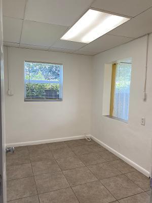 1125 North 59th Avenue Hollywood, FL 33021 - Photo 13 of 18 thumbnail (16)