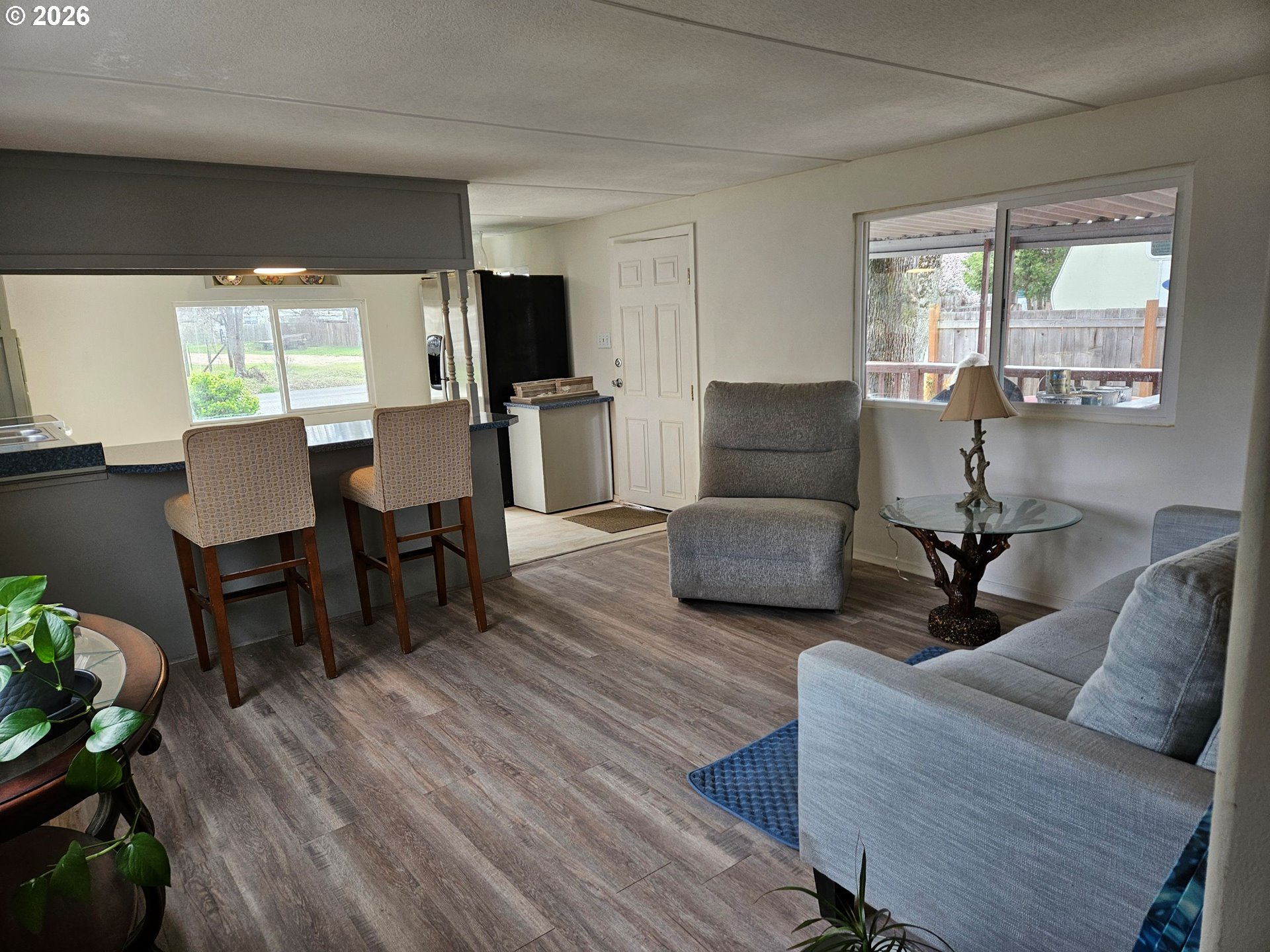 380 West Gregory Road, Unit 1 Central Point, OR 97502 - Photo 4 of 12