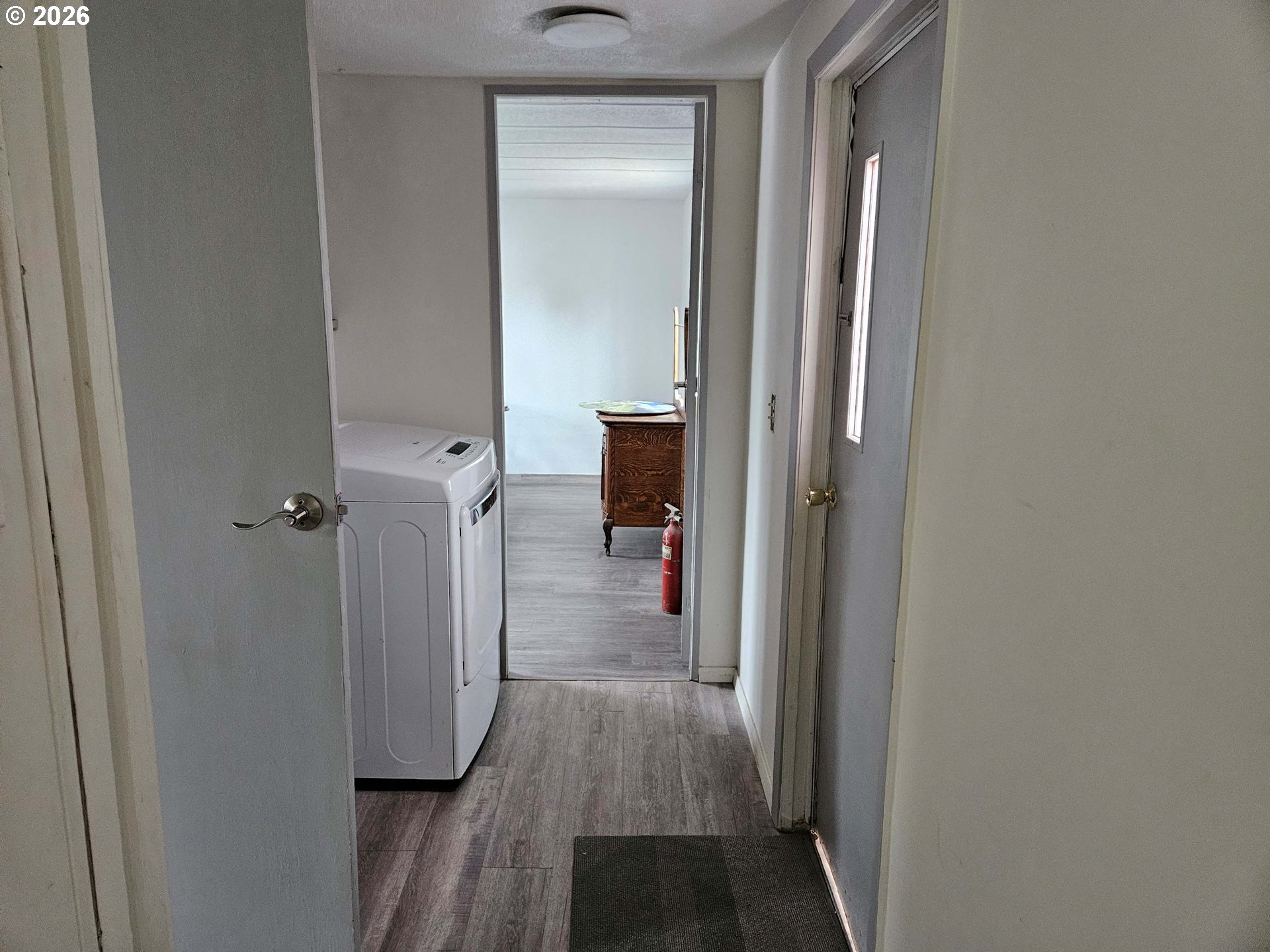 380 West Gregory Road, Unit 1 Central Point, OR 97502 - Photo 5 of 12