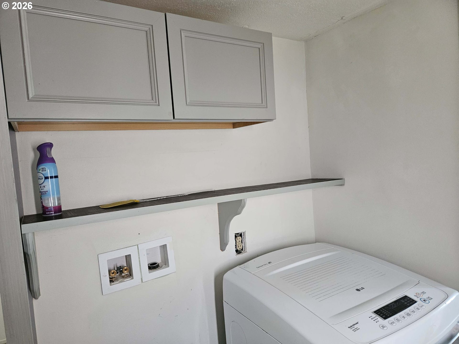 380 West Gregory Road, Unit 1 Central Point, OR 97502 - Photo 9 of 12