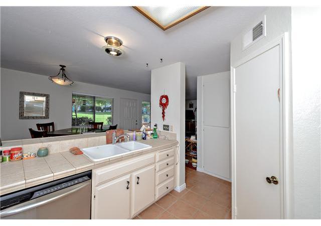 866 Buttercup Road Carlsbad, CA 92011 - Photo 15 of 25