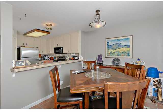 866 Buttercup Road Carlsbad, CA 92011 - Photo 7 of 25