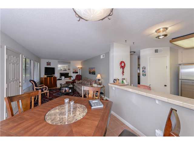 866 Buttercup Road Carlsbad, CA 92011 - Photo 10 of 25