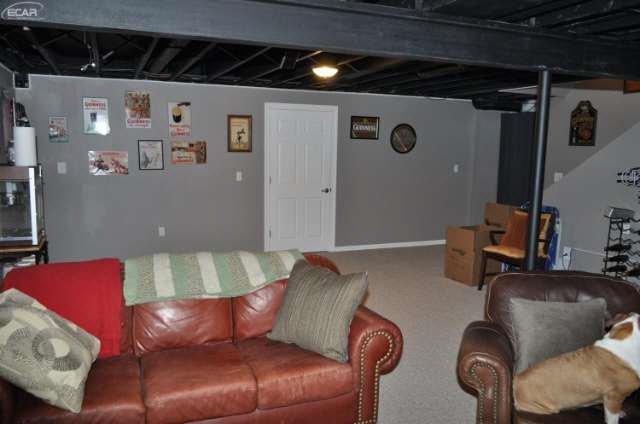 8262 Potter Road Flushing, MI 48433 - Photo 18 of 26 21143158-17.JPG