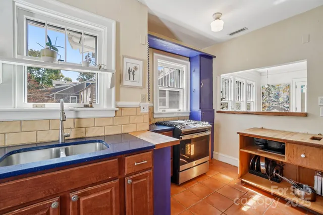 $745,000 | 31 Oakwood Street, Asheville, NC 28806