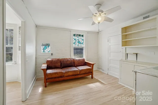 $745,000 | 31 Oakwood Street, Asheville, NC 28806