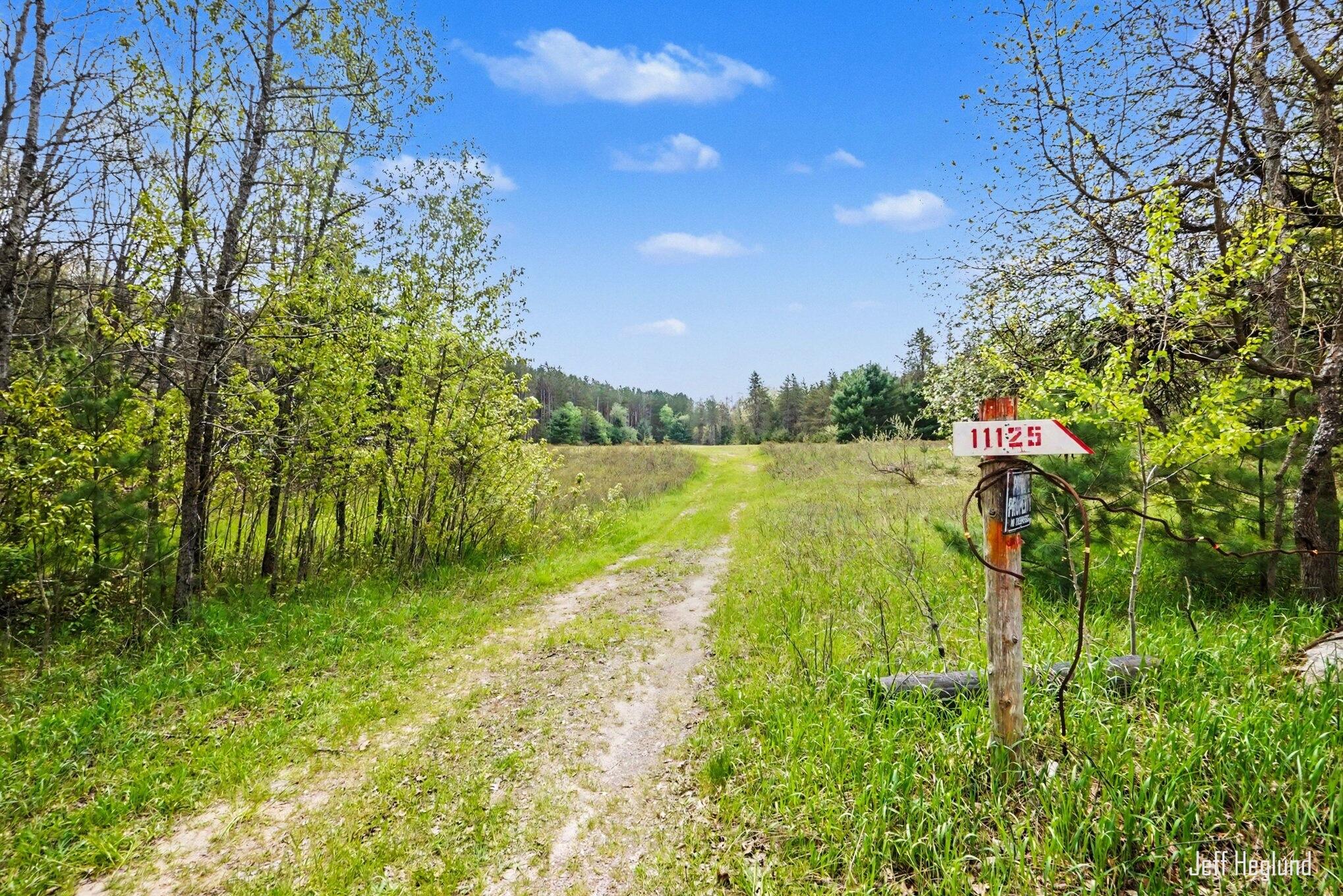 11125 West 11 Mile Road Irons, MI 49644 - Photo 17 of 23 017_file_7014