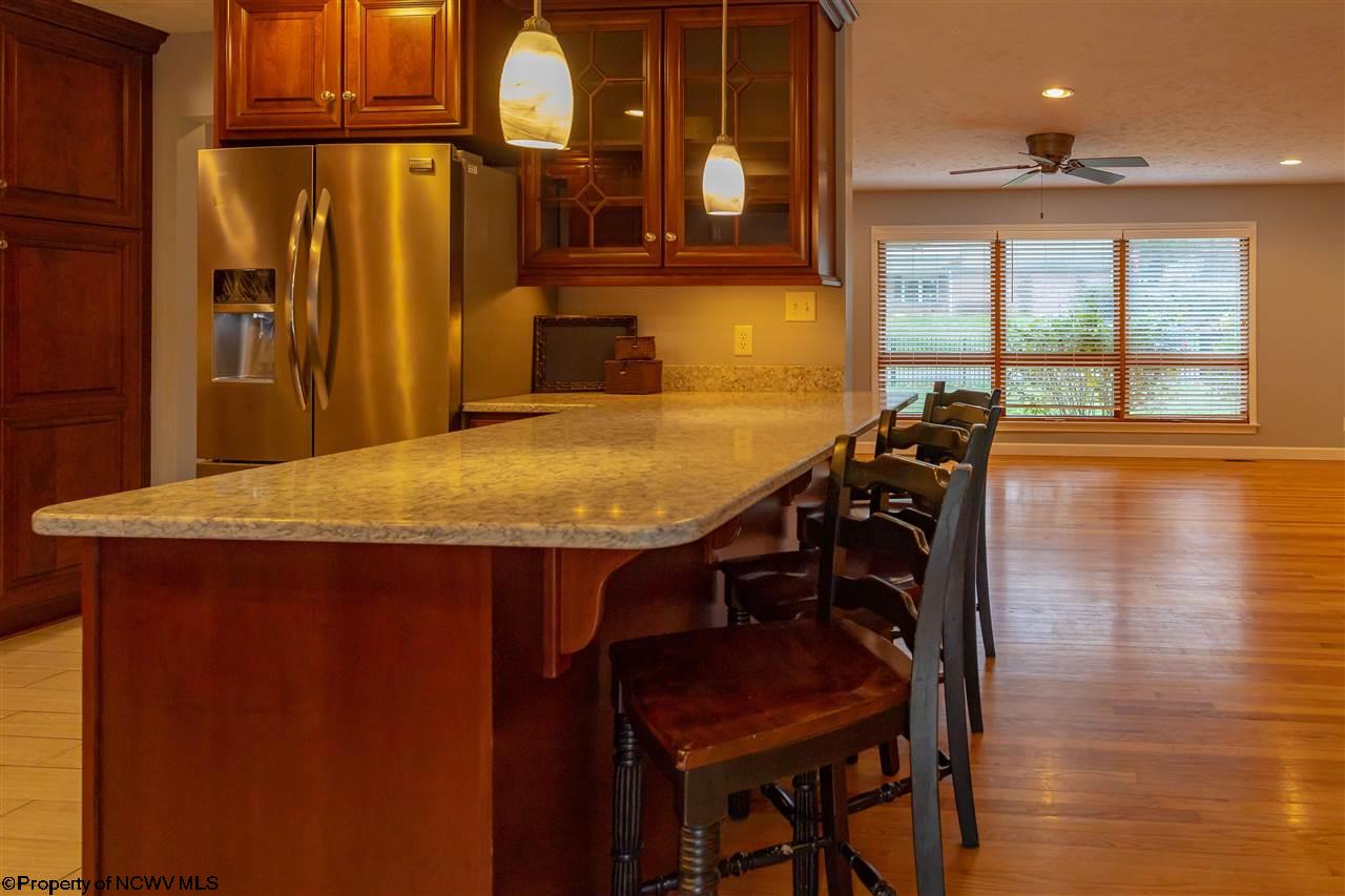 28 Amherst Road Morgantown, WV 26505 - Photo 8 of 30 Gallery Image 8