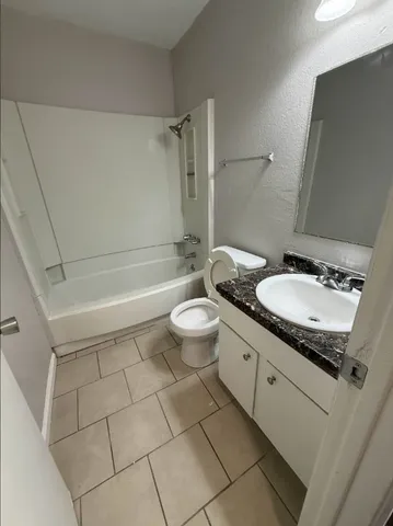 $2,200 | 6815 Blue Dawn Trail, Unit B, Austin, TX 78744