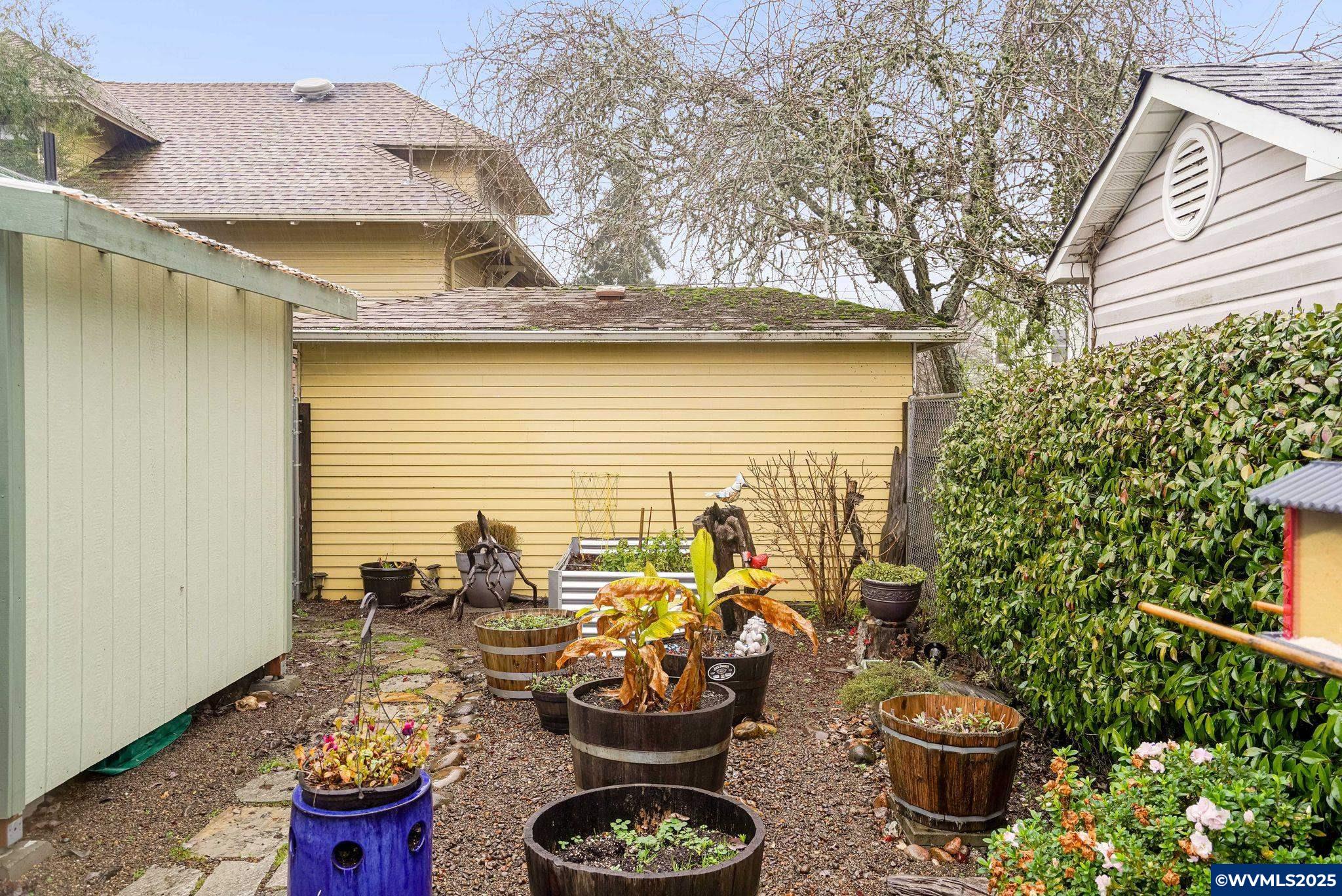 825 Southwest Walnut Street Albany, OR 97321 - Photo 35 of 37