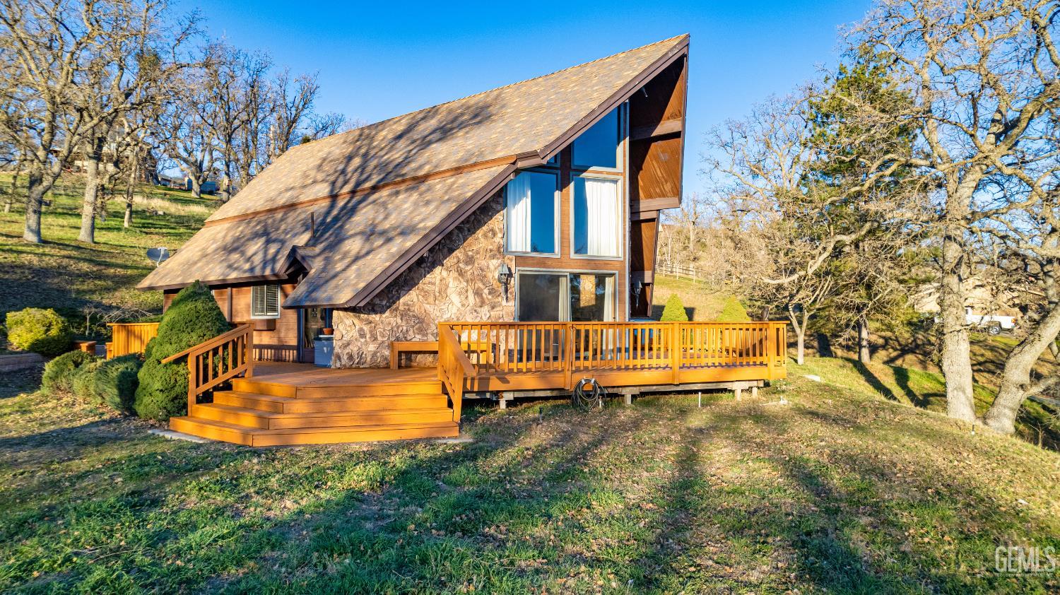 Undisclosed Address Tehachapi, CA 93561 - Photo 2 of 41