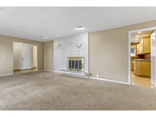$699,000 | 21120 Southeast Lansing Lane, Damascus, OR 97089