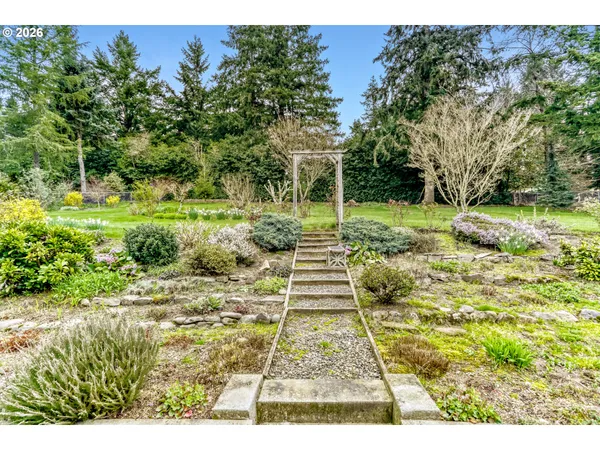 $699,000 | 21120 Southeast Lansing Lane, Damascus, OR 97089
