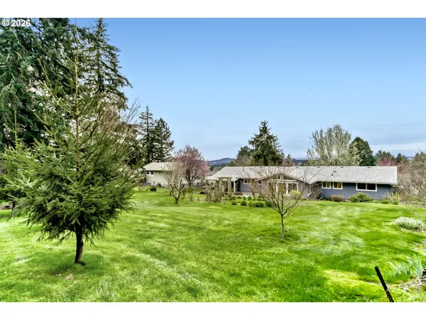 $699,000 | 21120 Southeast Lansing Lane, Damascus, OR 97089
