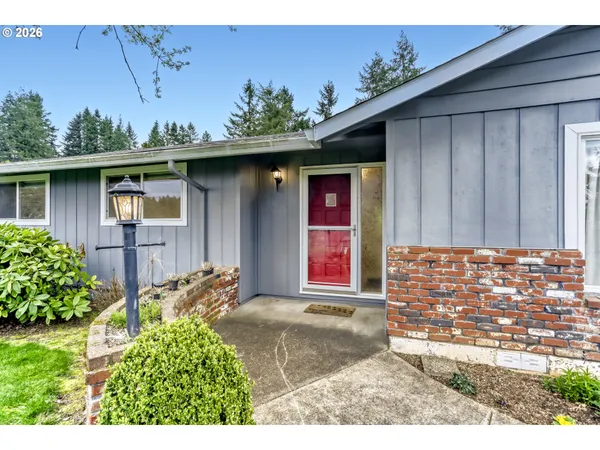 $699,000 | 21120 Southeast Lansing Lane, Damascus, OR 97089