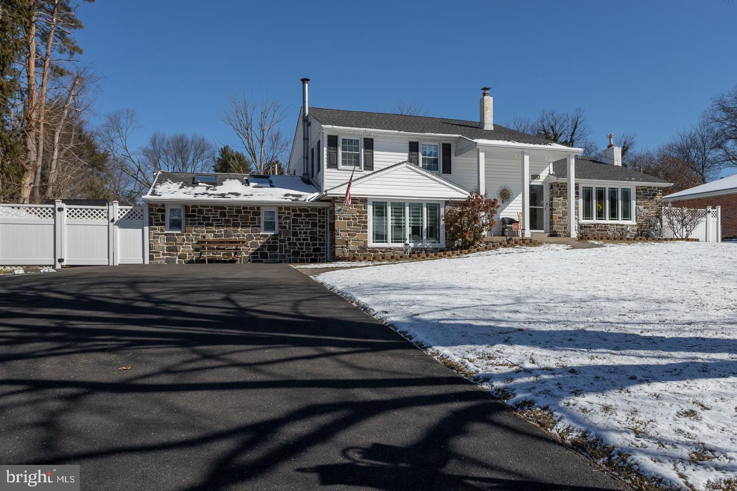 635 Lily Road Warminster, PA 18974 - Photo 3 of 75 Gallery Image 3