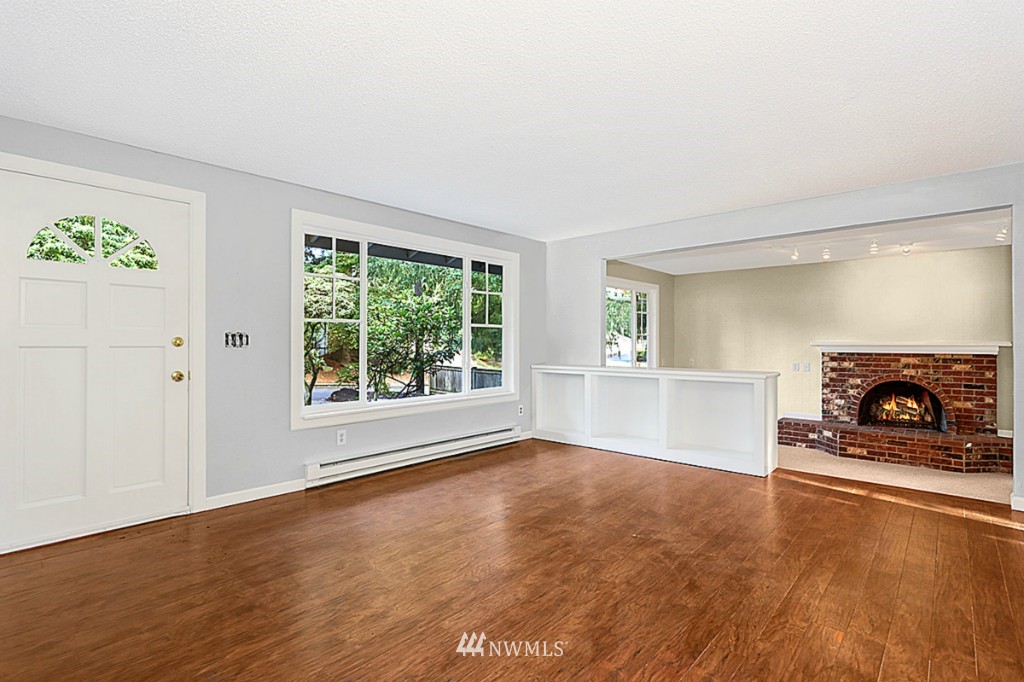 22131 17th Place West Bothell, WA 98021 - Photo 4 of 15