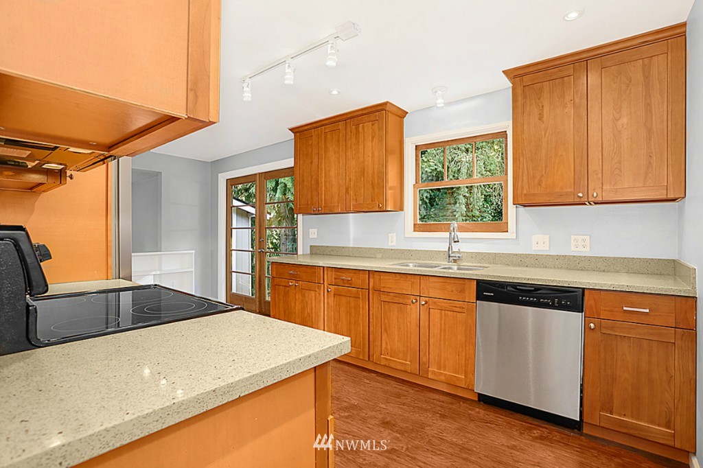 22131 17th Place West Bothell, WA 98021 - Photo 8 of 15