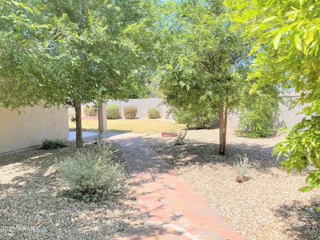 $2,395 | 8162 West Pontiac Drive, Peoria, AZ 85382
