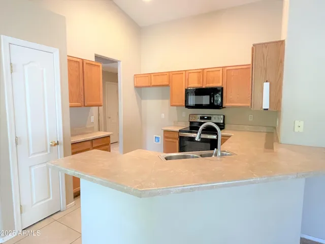 $2,395 | 8162 West Pontiac Drive, Peoria, AZ 85382