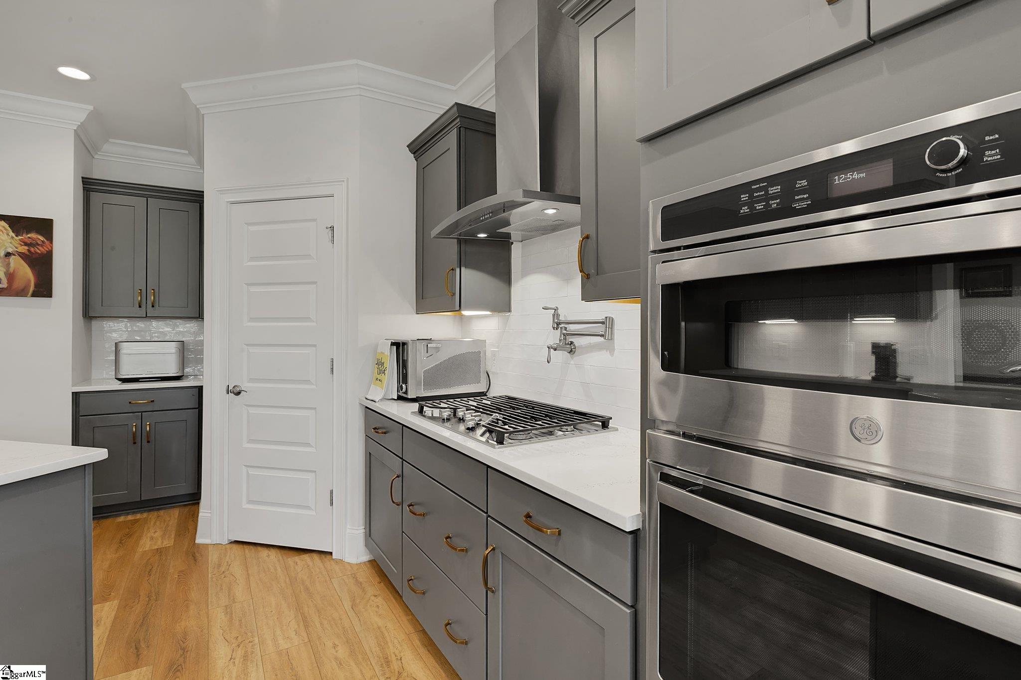 201 Tyrian Drive Greenville, SC 29607 - Photo 13 of 50