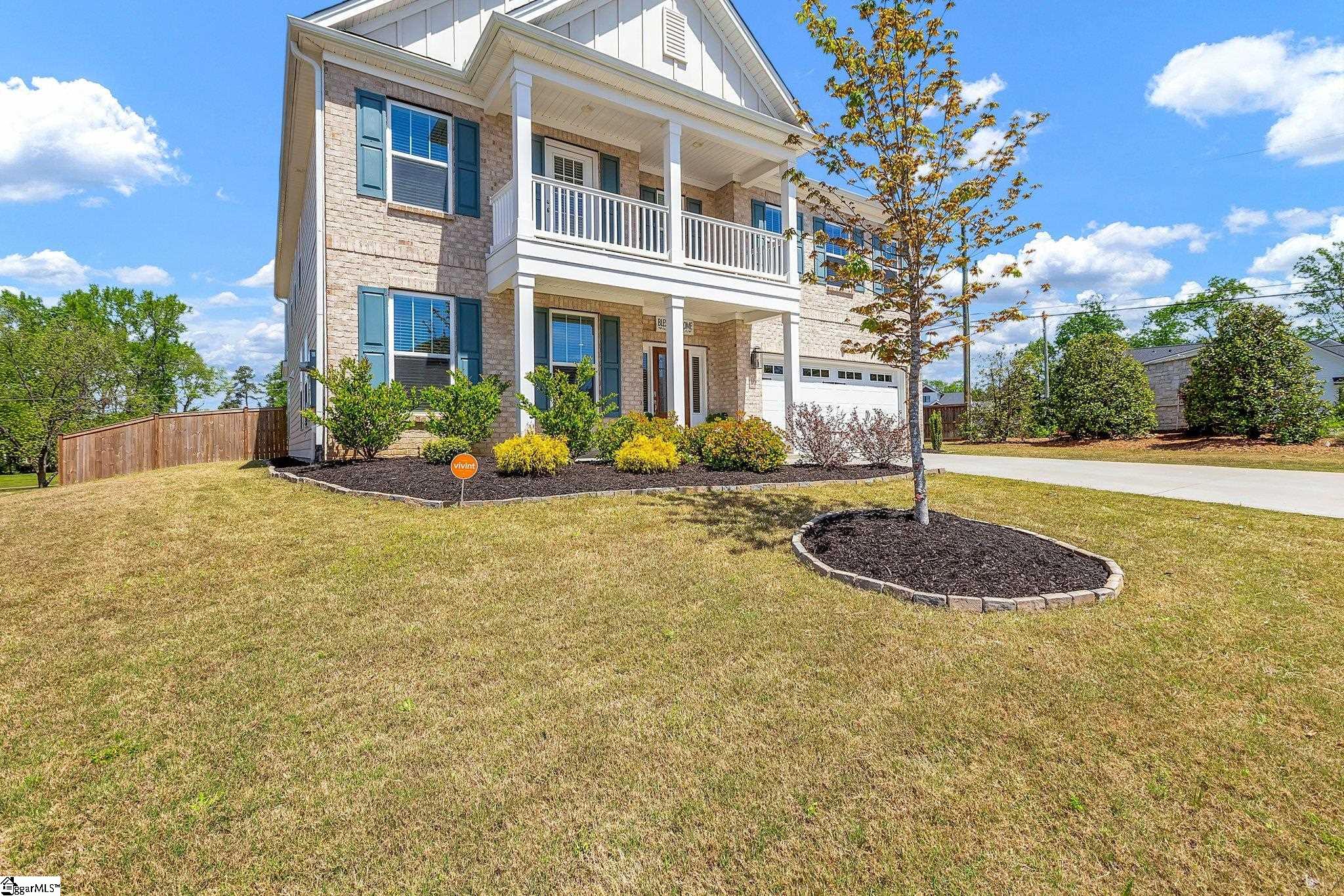 201 Tyrian Drive Greenville, SC 29607 - Photo 2 of 50