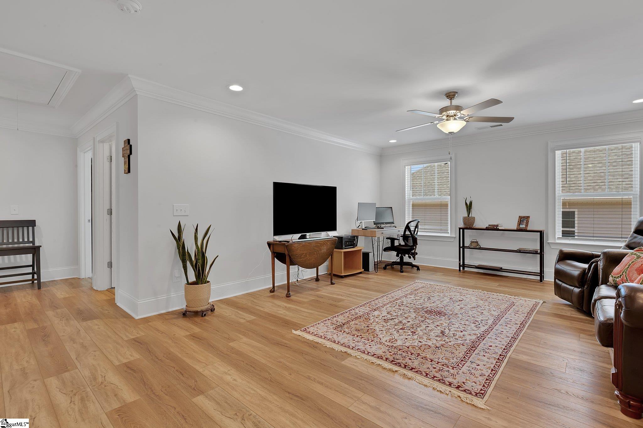 201 Tyrian Drive Greenville, SC 29607 - Photo 35 of 50