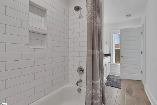 $695,000 | 201 Tyrian Drive, Greenville, SC 29607