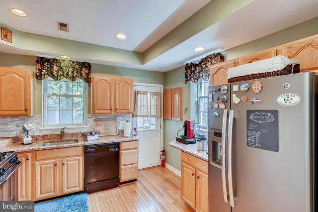 $2,600 | 819 South Potomac Street, Baltimore, MD 21224