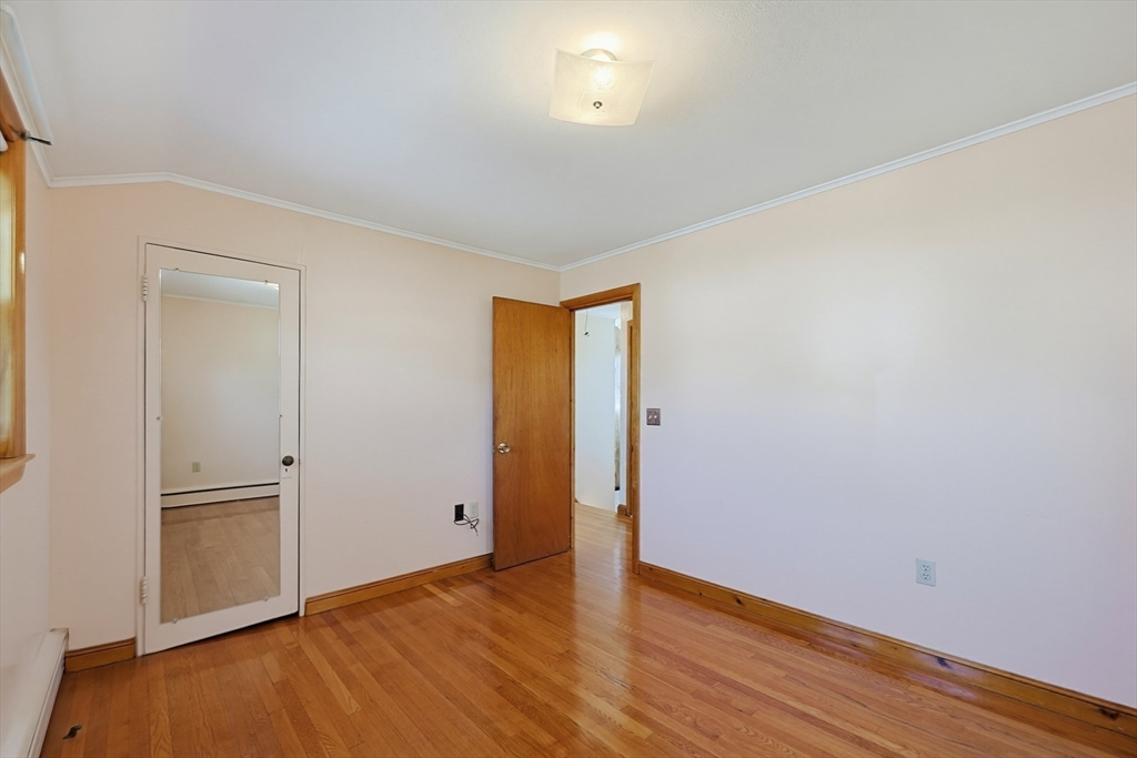 24 Poplar Road Quincy, MA 02169 - Photo 14 of 25