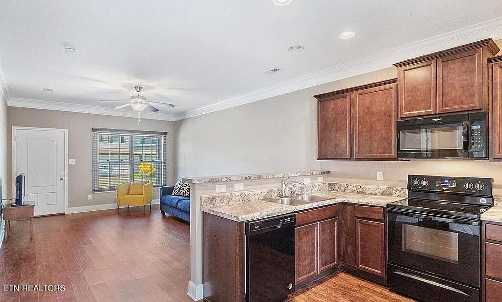 2312 Denham Way Powell, TN 37849 - Photo 9 of 20 10