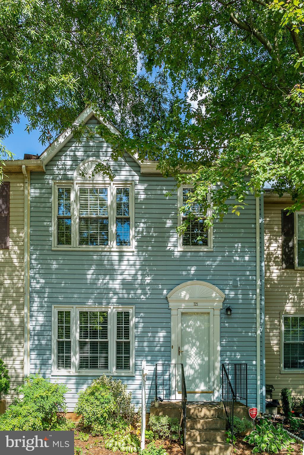 721 Pine Tree Road Warrenton, VA 20186 - Photo 2 of 27