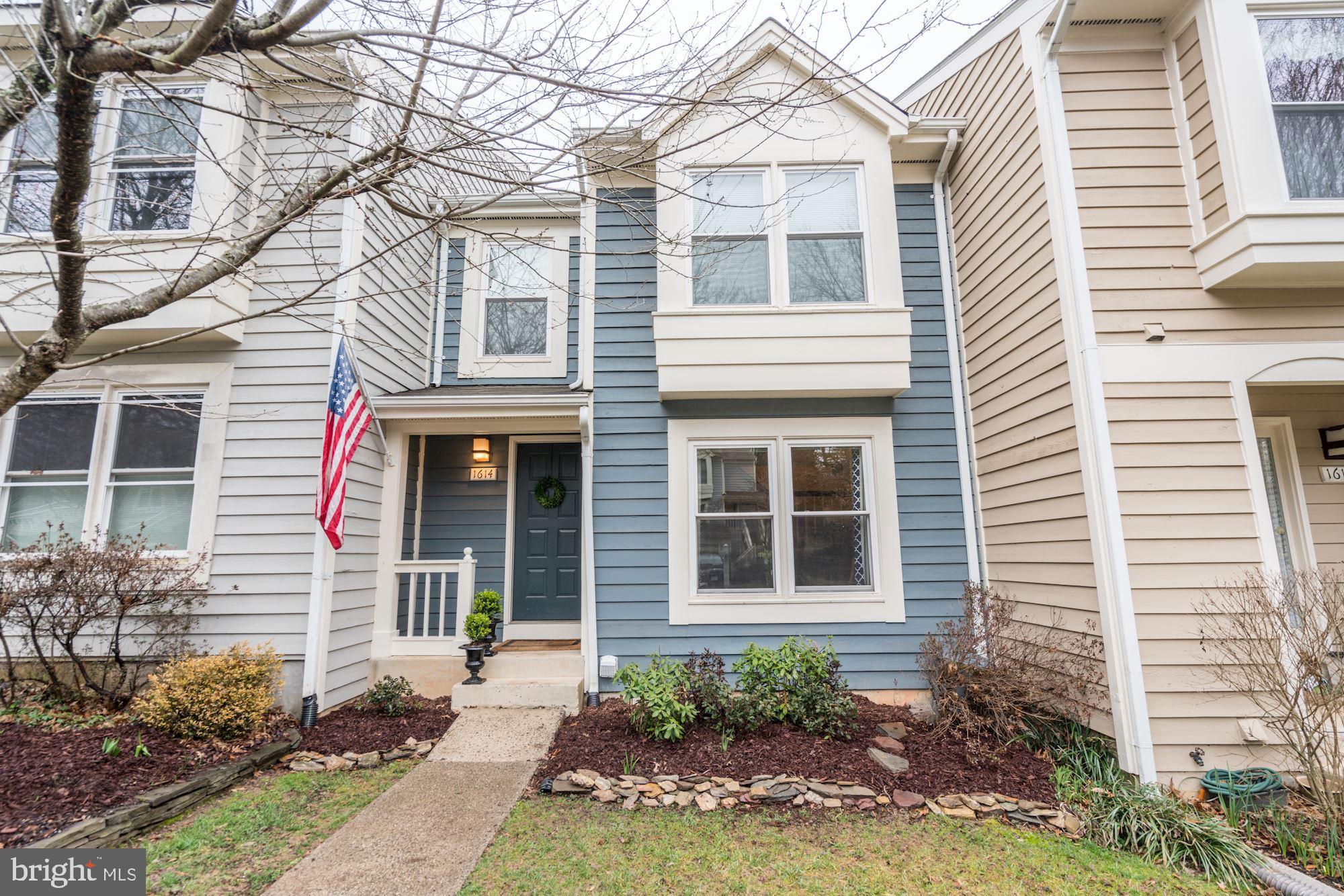 1614 Oak Spring Way Reston, VA 20190 - Photo 2 of 85 TALK ABOUT GORGEOUS CURB APPEAL!