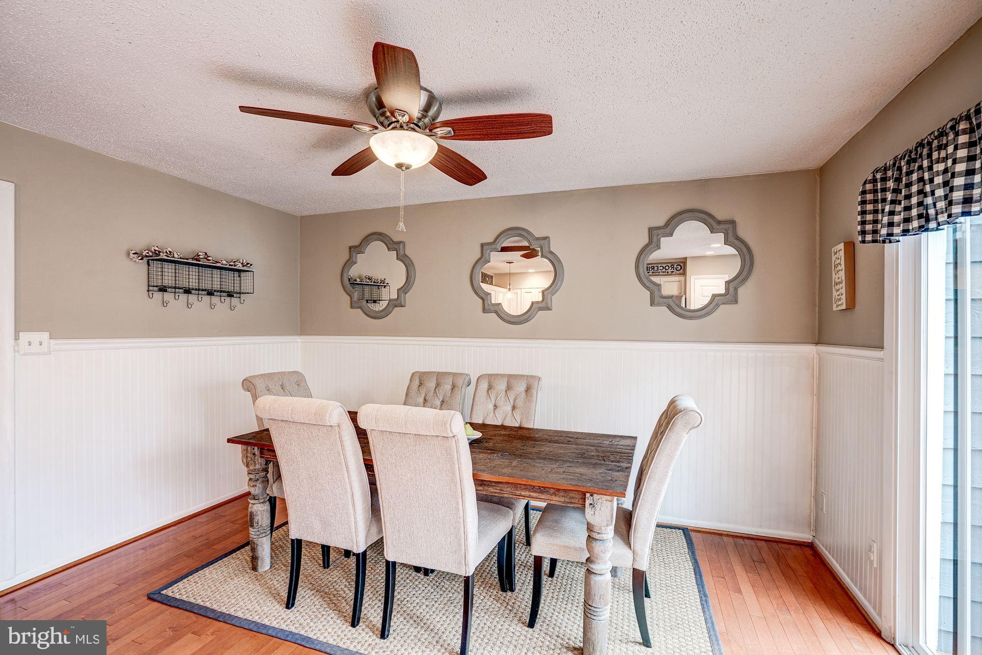 1614 Oak Spring Way Reston, VA 20190 - Photo 25 of 85 Kitchen has Abundance of Space for Eat-In Dining!