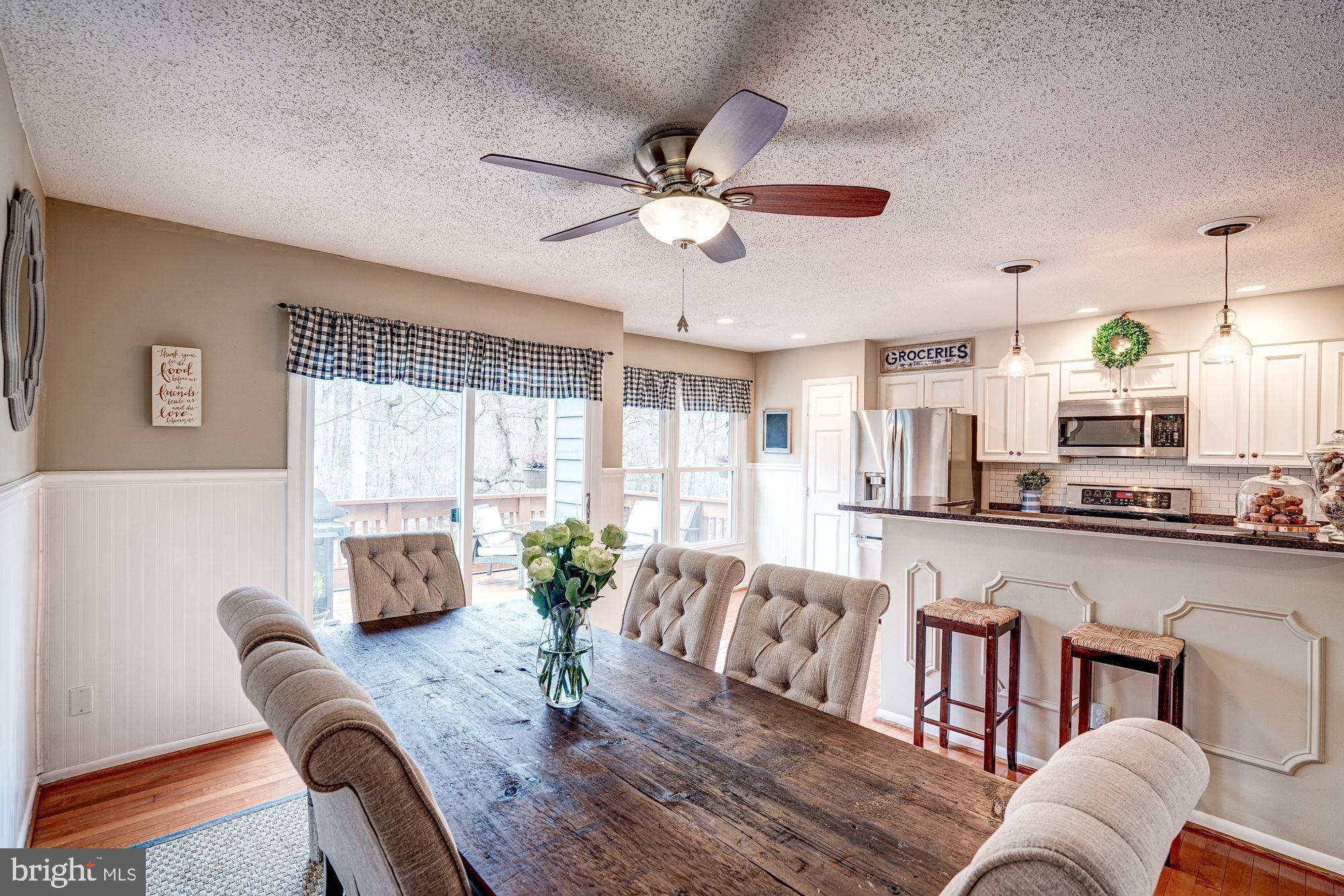 1614 Oak Spring Way Reston, VA 20190 - Photo 28 of 85 Kitchen - Absolutely Stunning from Top-to-Bottom!