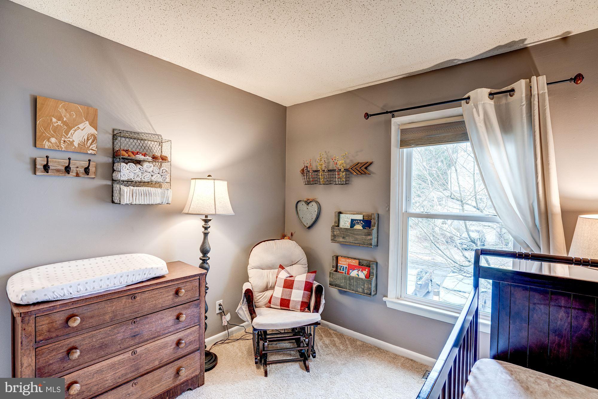 1614 Oak Spring Way Reston, VA 20190 - Photo 48 of 85 Bedroom #3