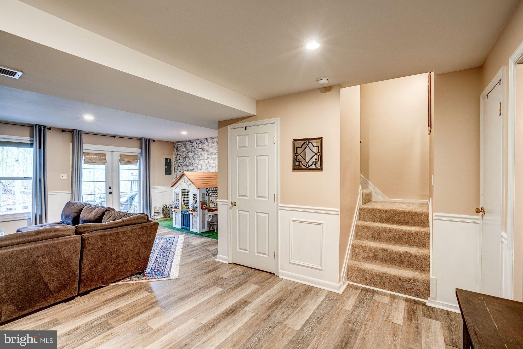1614 Oak Spring Way Reston, VA 20190 - Photo 54 of 85 Stairs Leading to Lower Level of Home