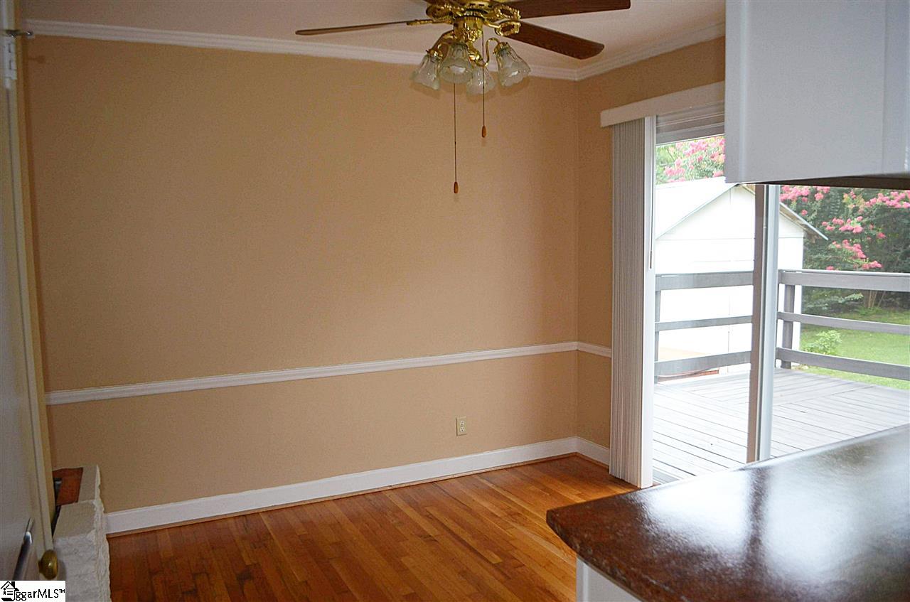108 Farmington Road Greenville, SC 29605 - Photo 11 of 33