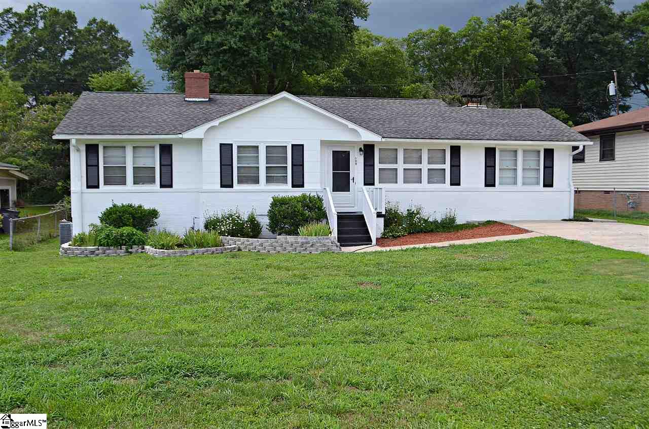 108 Farmington Road Greenville, SC 29605 - Photo 3 of 33