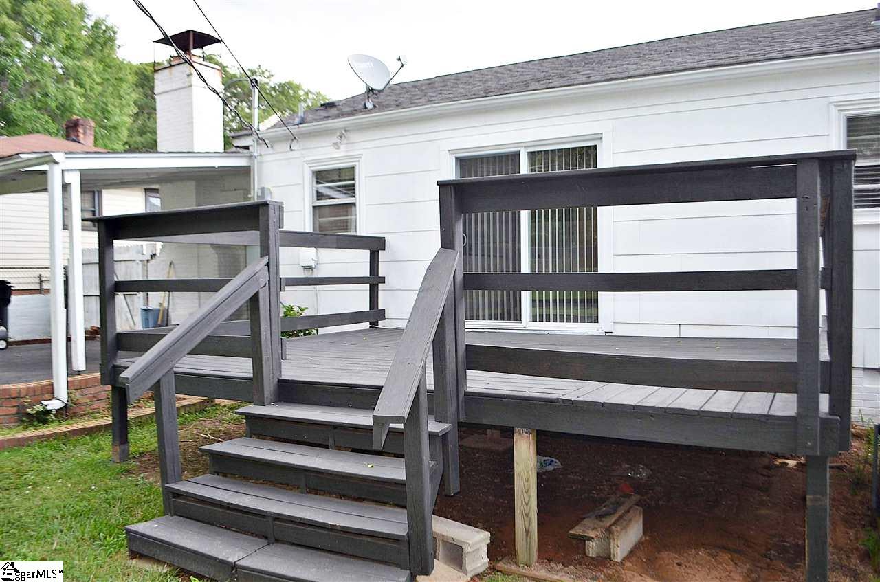 108 Farmington Road Greenville, SC 29605 - Photo 27 of 33