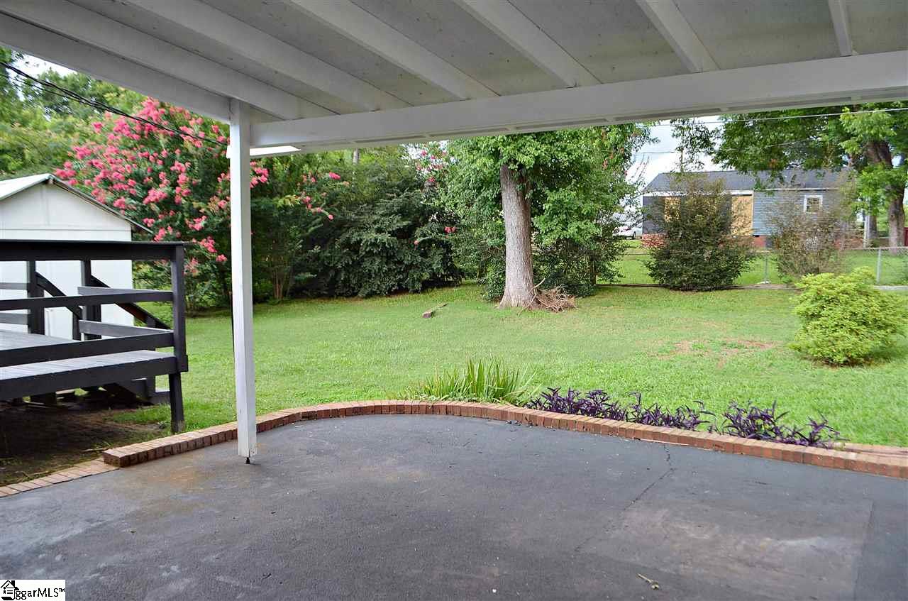 108 Farmington Road Greenville, SC 29605 - Photo 31 of 33