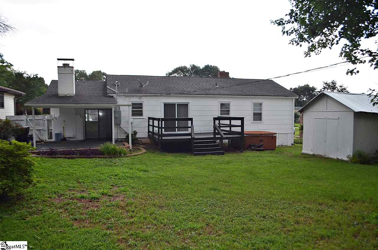 108 Farmington Road Greenville, SC 29605 - Photo 32 of 33