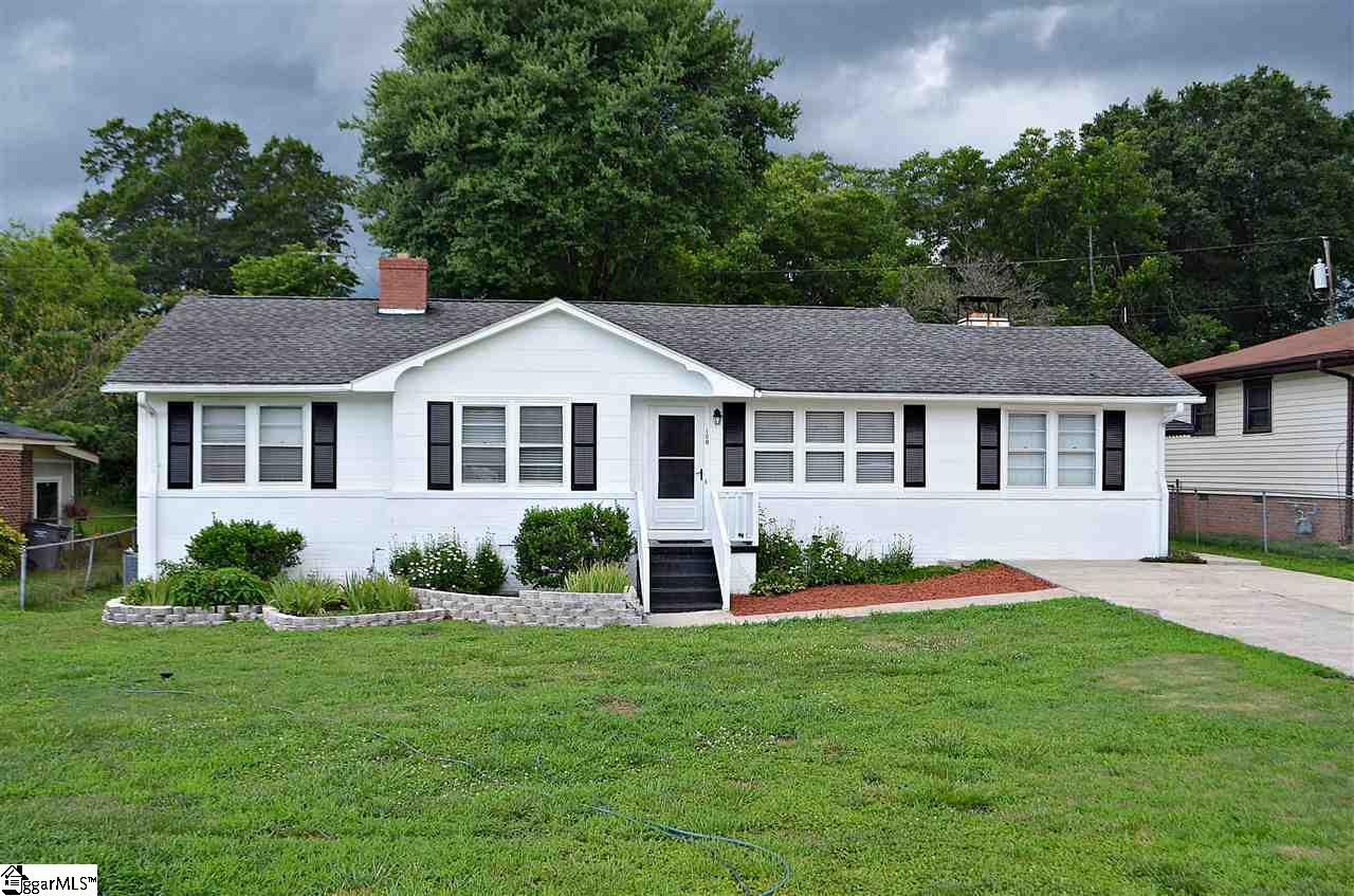 108 Farmington Road Greenville, SC 29605 - Photo 5 of 33
