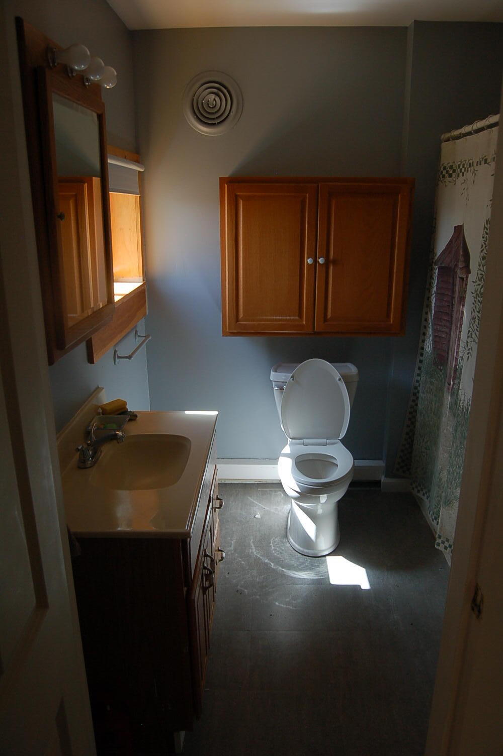 803 Main Road Burlington, ME 04417 - Photo 4 of 34 DSC_0004