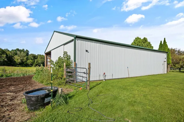 $725,000 | 35210 Lily Street Northwest, Cambridge, MN 55008