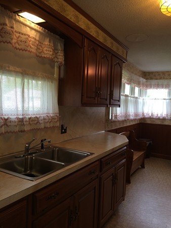 95 Macomber Avenue Springfield, MA 01119 - Photo 3 of 15