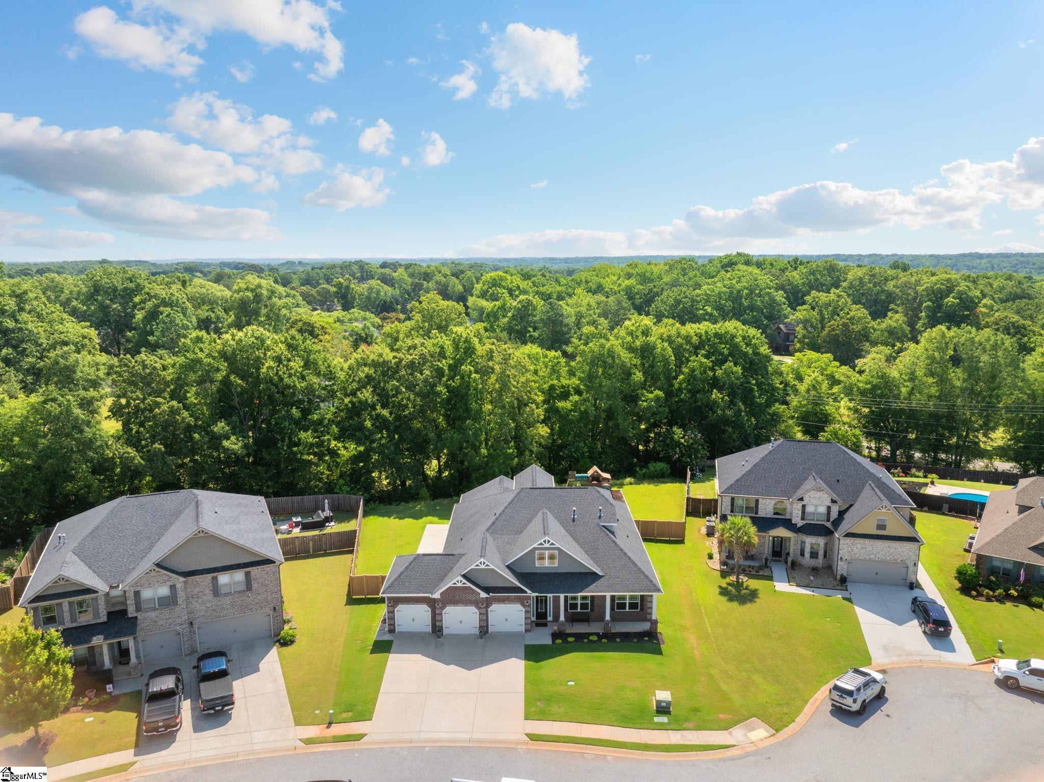 425 Castleford Place Simpsonville, SC 29681 - Photo 40 of 47