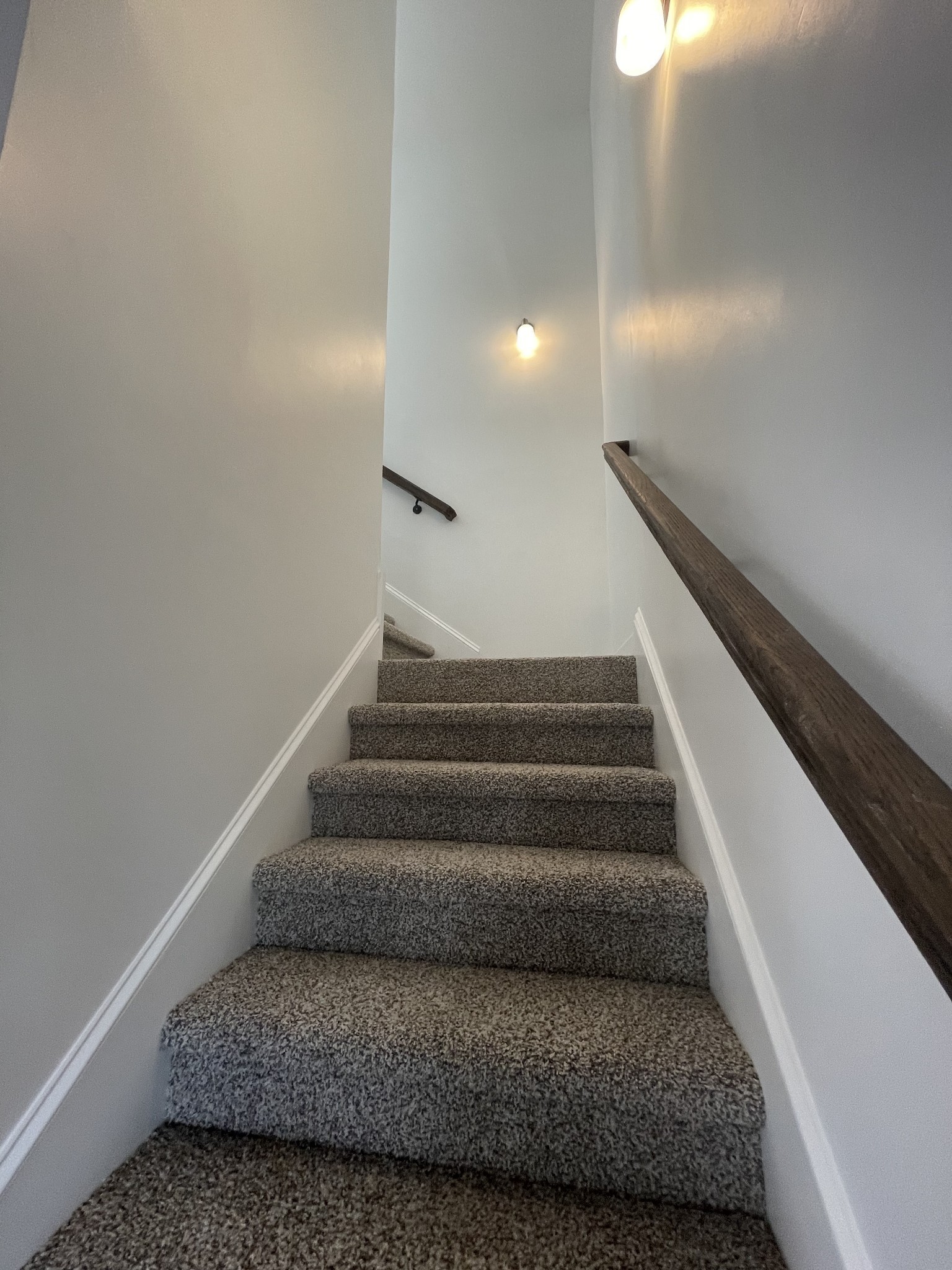 1501 Trainer Road Clarksville, TN 37042 - Photo 12 of 19 a view of entryway