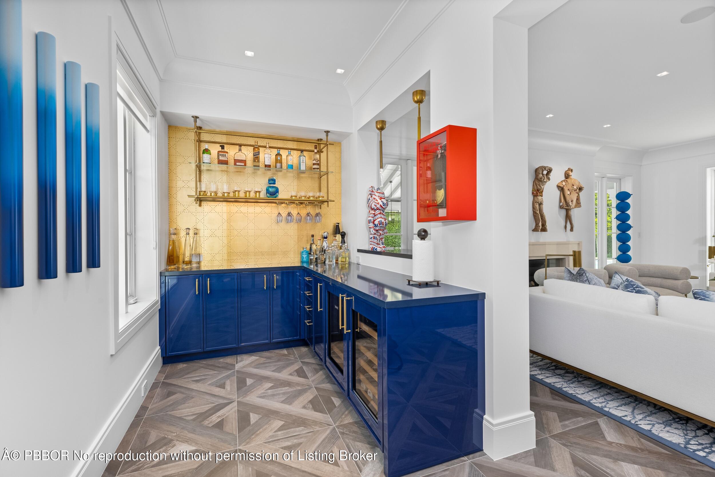 201 Banyan Road Palm Beach, FL 33480 - Photo 8 of 42 Bar Area