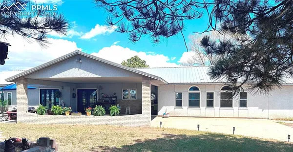 $1,300,000 | 1165 North Ellicott Highway, Calhan, CO 80808